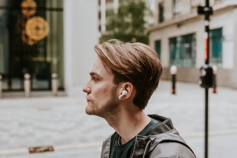 Man listening to music on his earphones